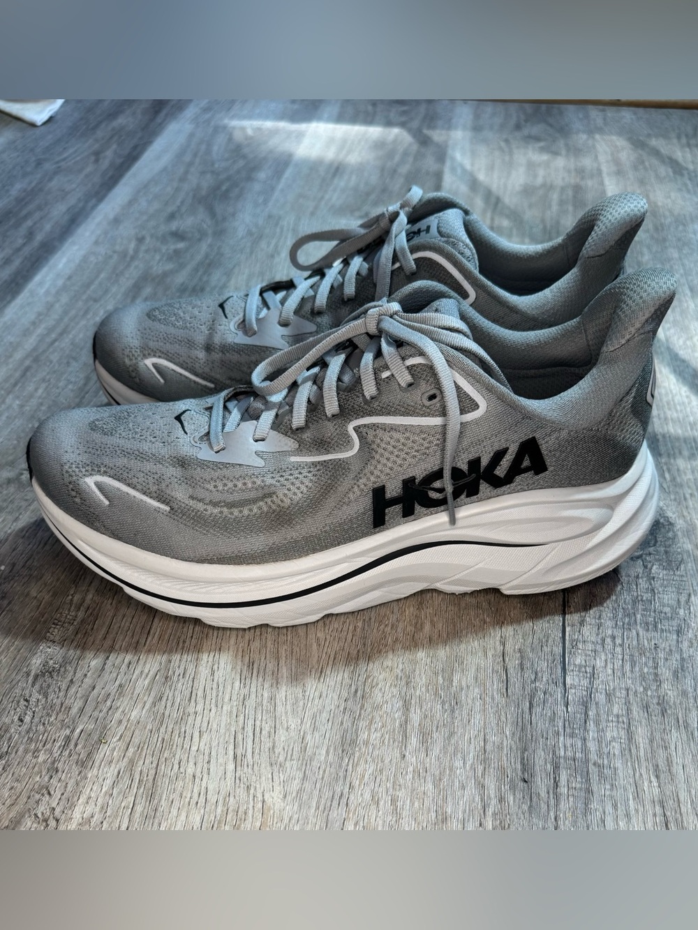 Men’s HOKA Clifton 10 Running Shoes